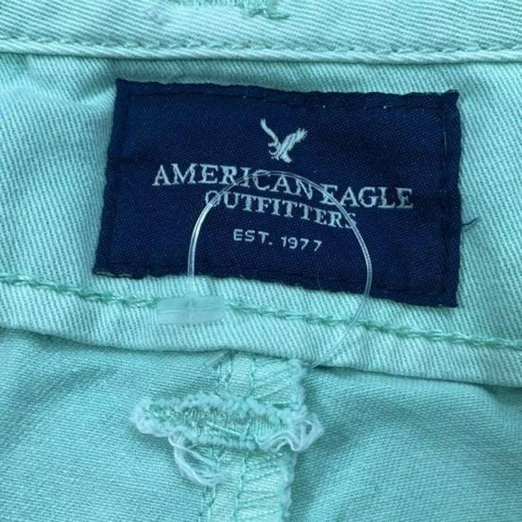 FREE SHIP 1 HR American Eagle Midi Stretch Mint Shorts - Picture 3 of 6